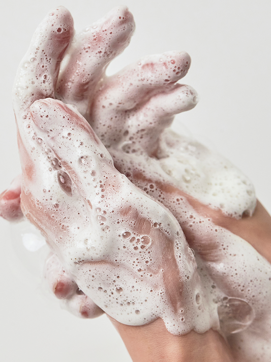 Anua Heartleaf Succinic Moisture Cleansing Foam