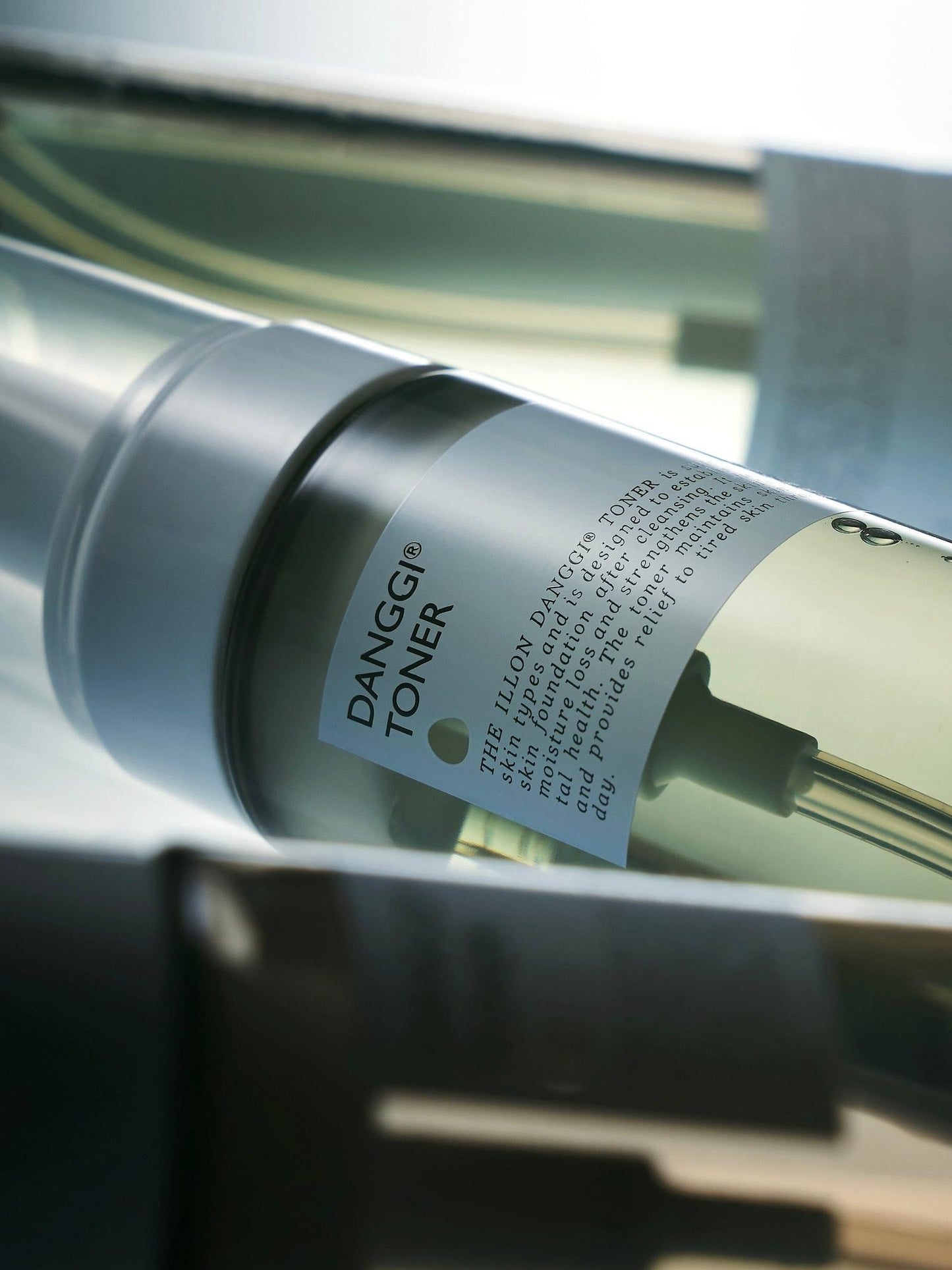 THE iLLON DANGGI Toner