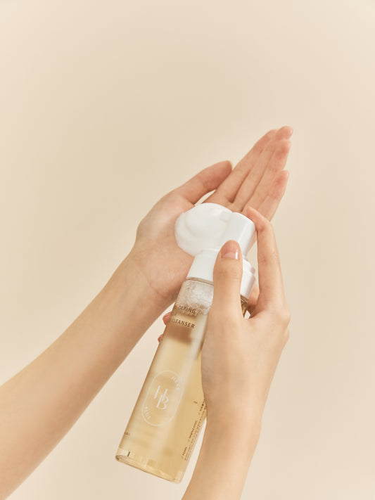 ** FLASH SALE ** HEVEBLUE Salmon Caring Centella Bubble Cleanser - Song of Skin