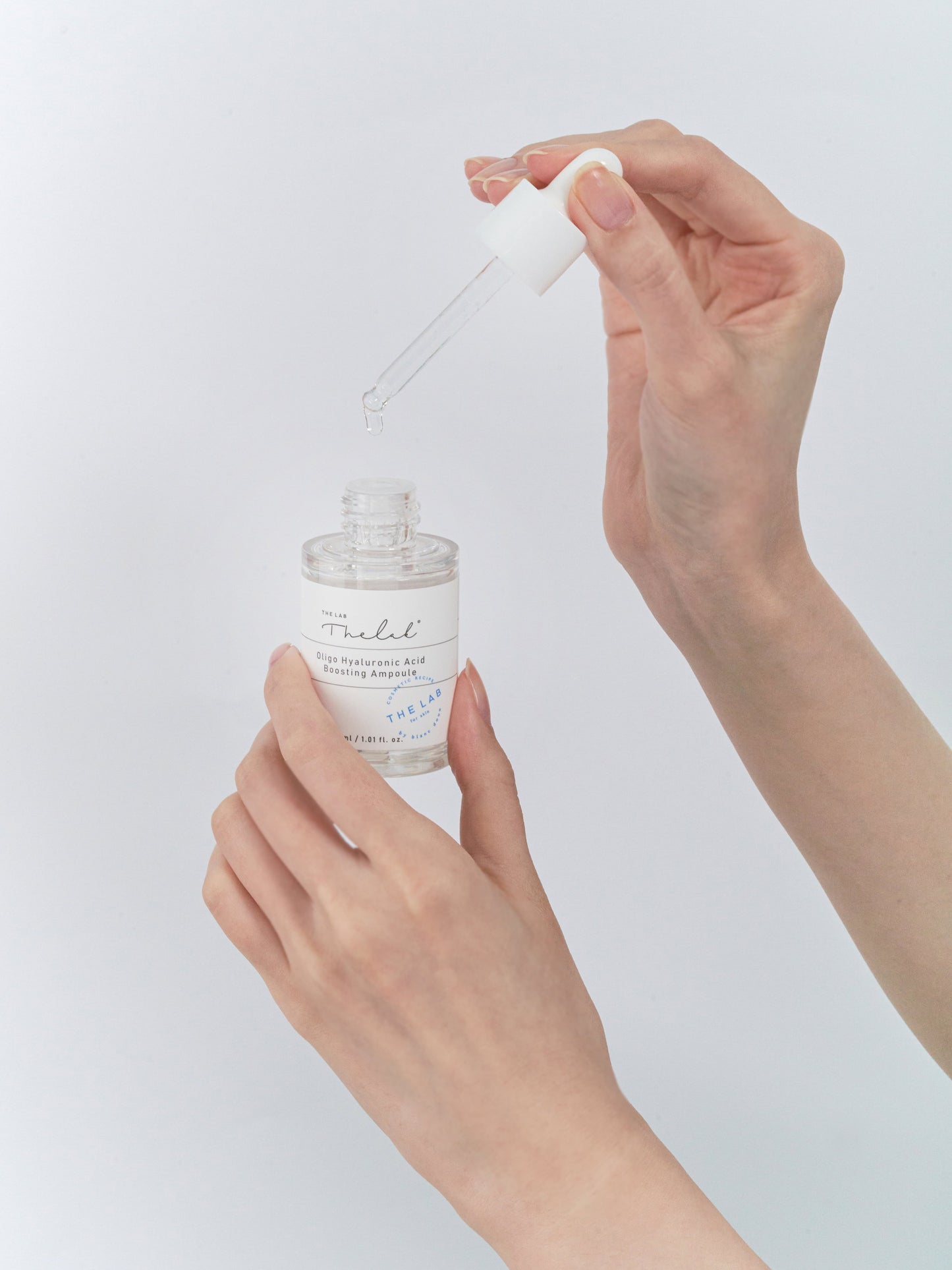 The LAB by Blanc Doux Oligo Hyaluronic Acid Boosting Ampoule