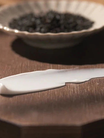 Pyunkang Yul Black Tea Enriched Cream - Song of Skin