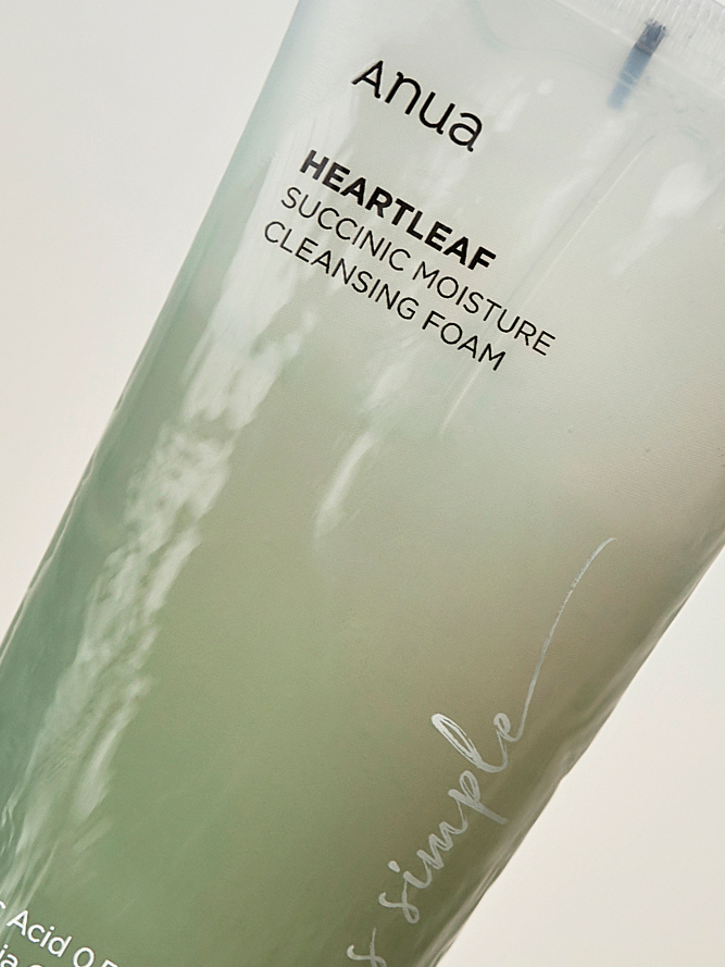 Anua Heartleaf Succinic Moisture Cleansing Foam - Song of Skin