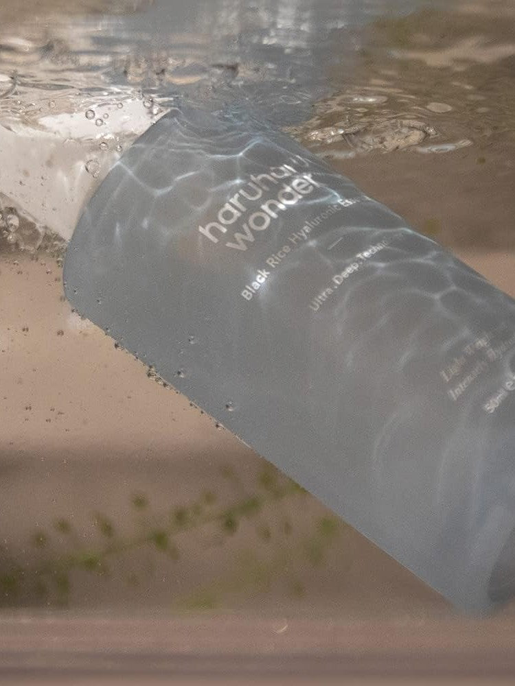 HARUHARU Wonder Black Rice Hyaluronic Essence - Song of Skin