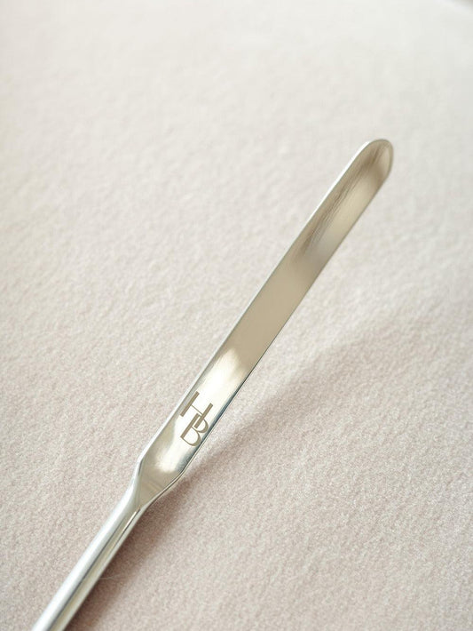 HEVEBLUE Soft Slim Foundation Spatula - Song of Skin