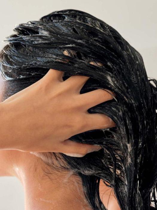 HEVEBLUE Salmon Pullkeratin Centella Hair Shampoo