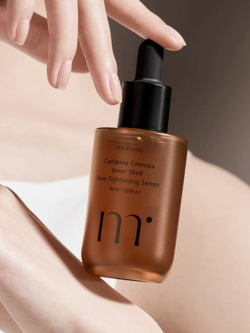 Molvany Castaneda Crenata Inner Shell Pore Tightening Serum Song
