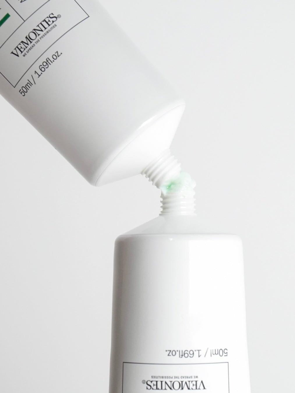 VEMONTES AXCNE BOOSTER CREAM | Song of Skin