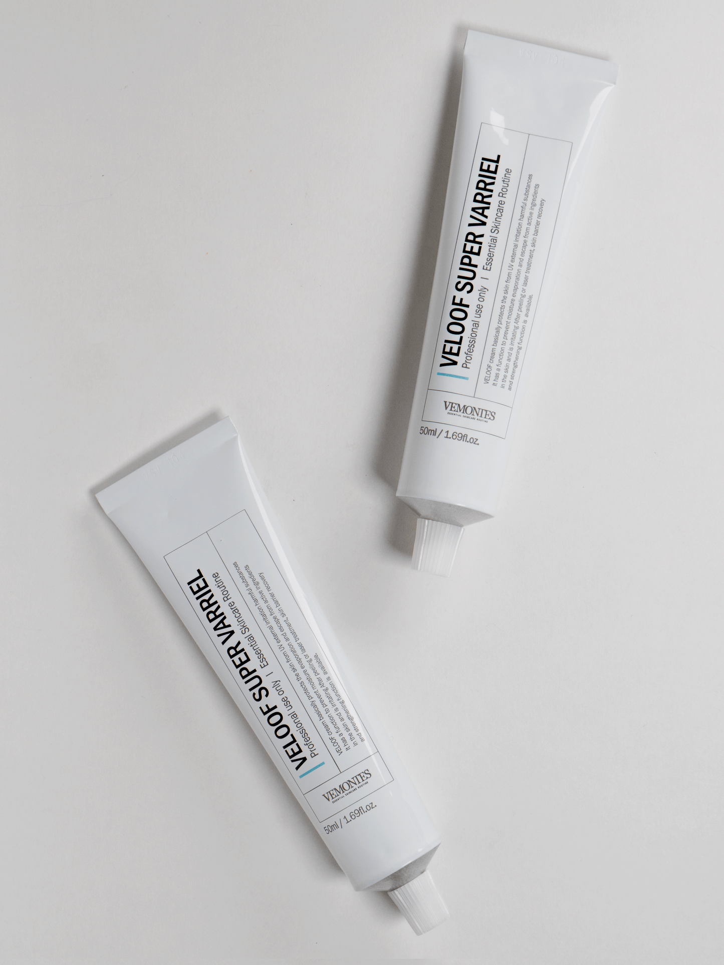 VEMONTES VELOOF SUPER VARRIEL - Song of Skin