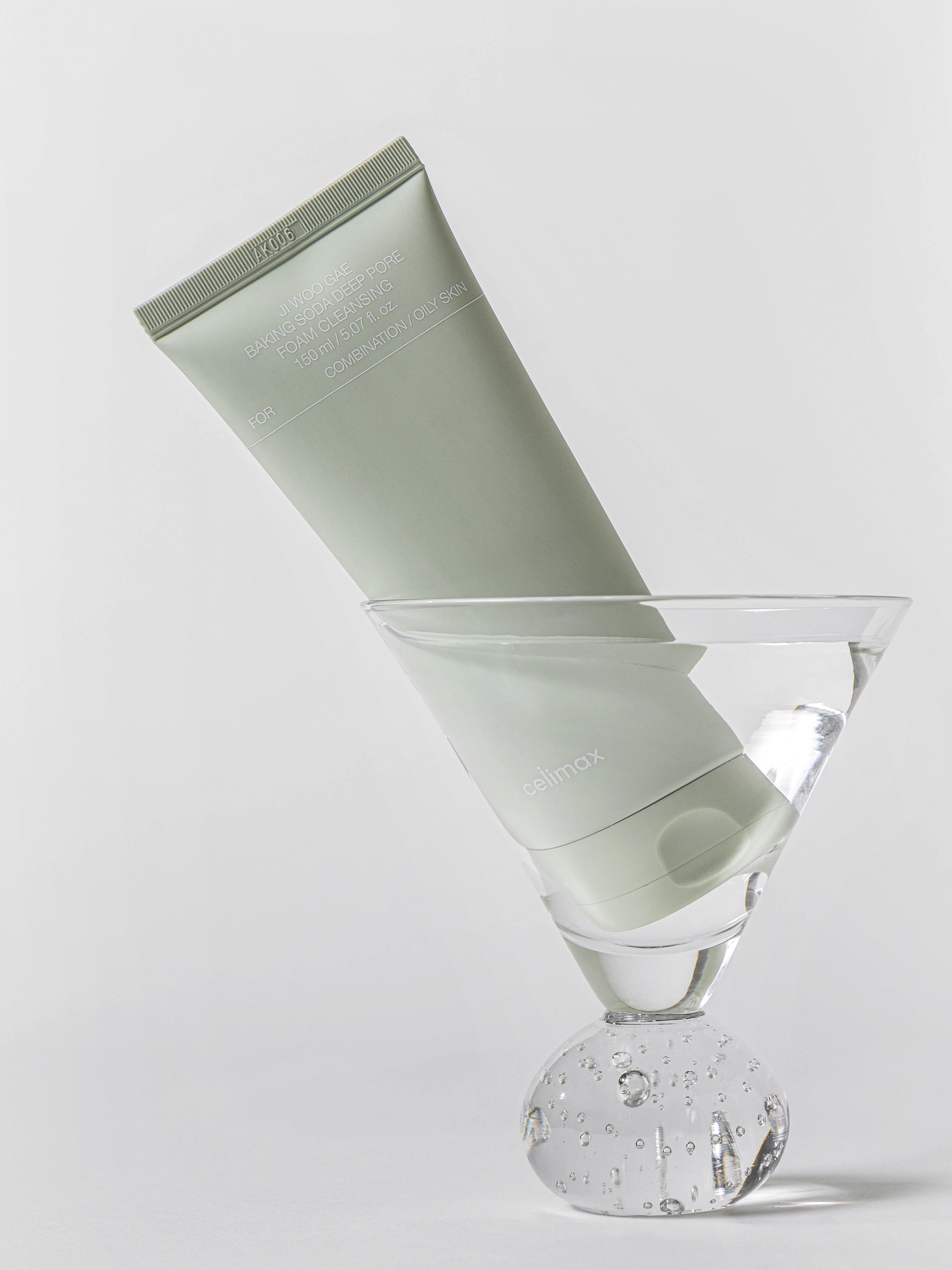 celimax Ji Woo Gae Baking Soda Deep Pore Foam Cleansing - Song of Skin