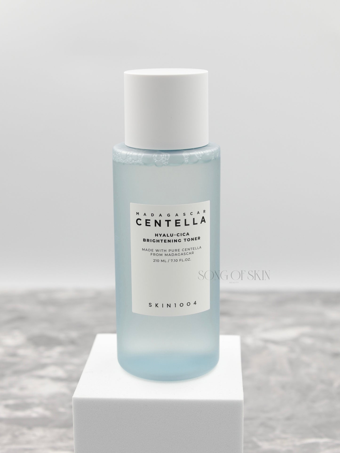 Madagascar Centella HYALU-CICA Brightening Toner